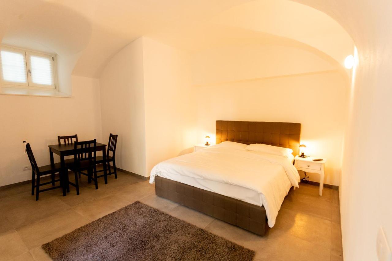 Alpencity Suites Тренто Екстер'єр фото