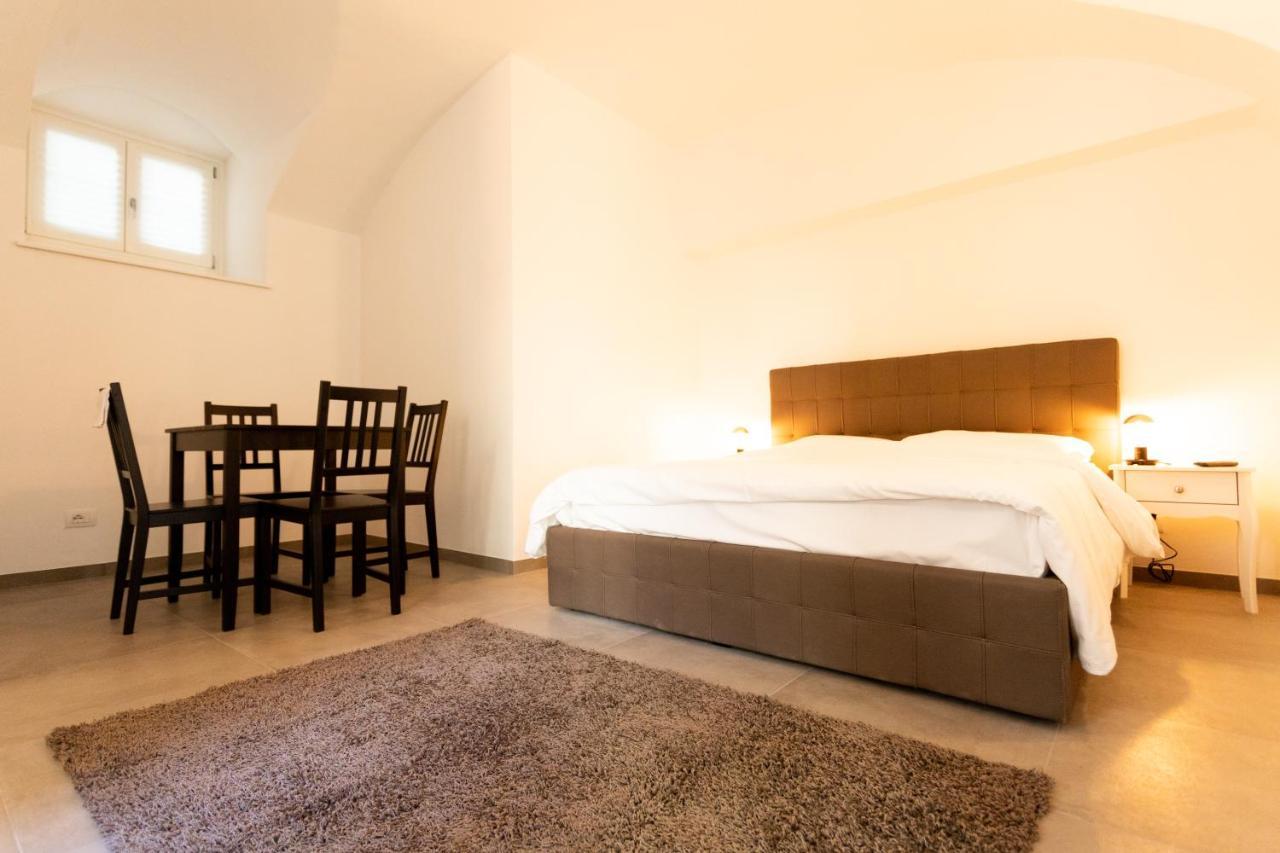 Alpencity Suites Тренто Екстер'єр фото